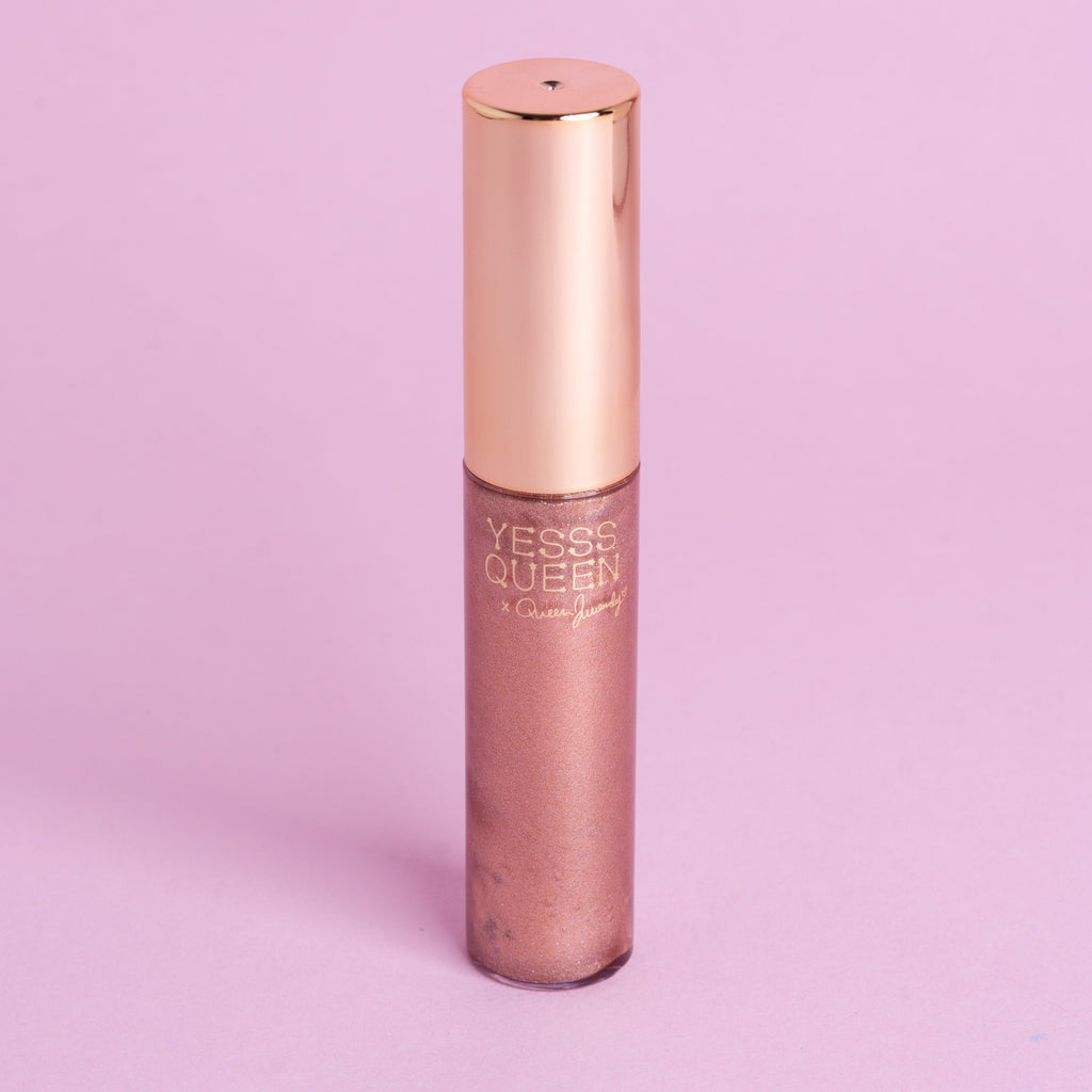 Gloss Muakk x Yess Queen