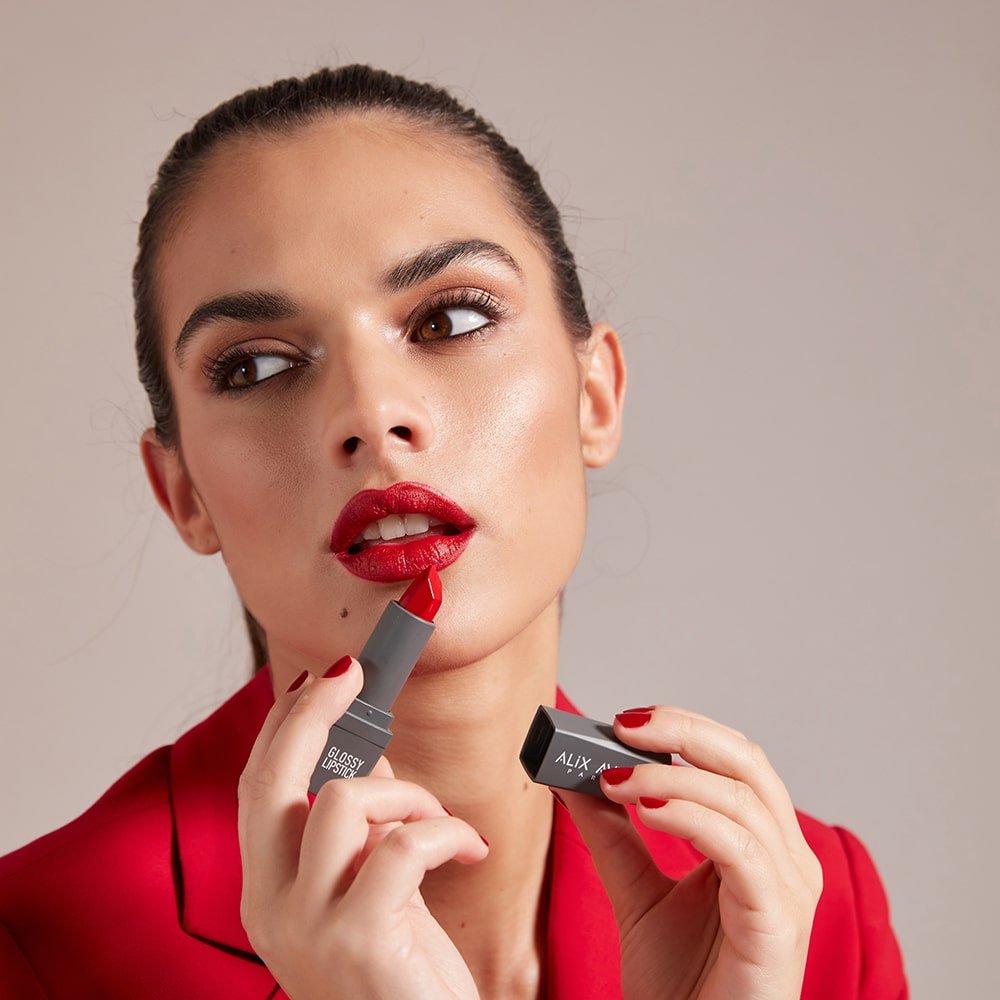 GLOSSY LIPSTICK 302 NUDE