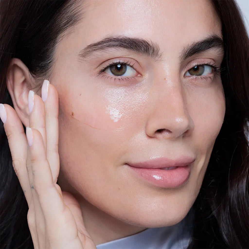 PRIMER FACIAL RADIANCE LOOK