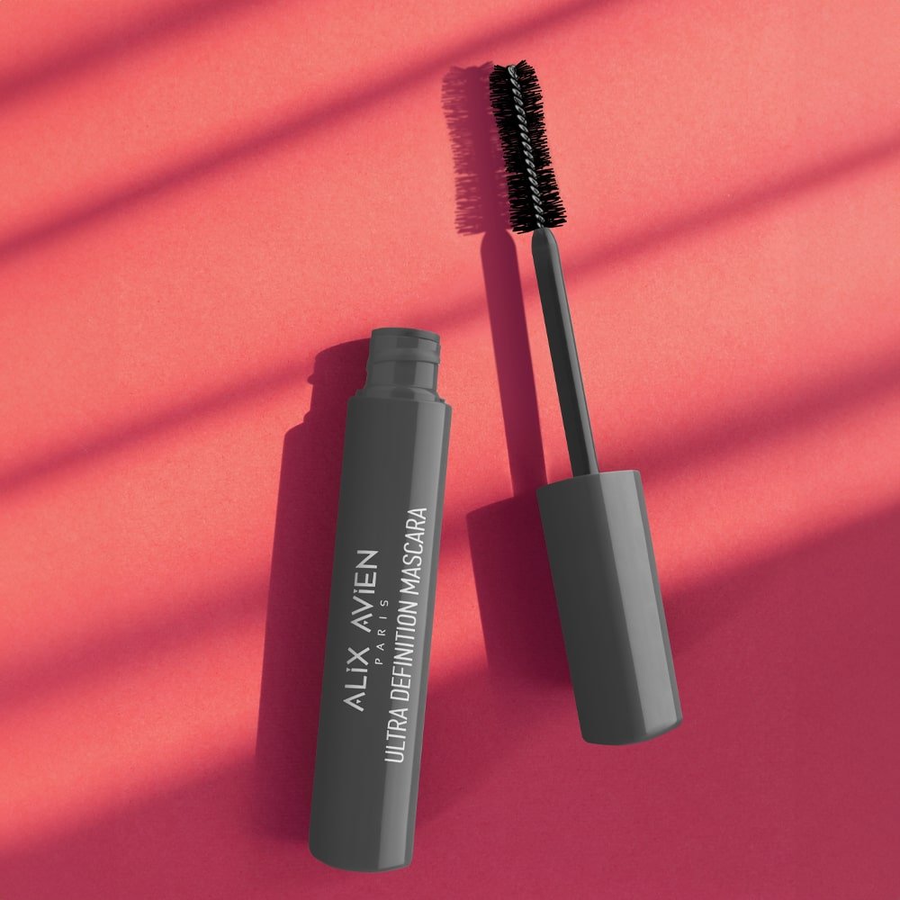 ULTRA DEFINATION MASCARA